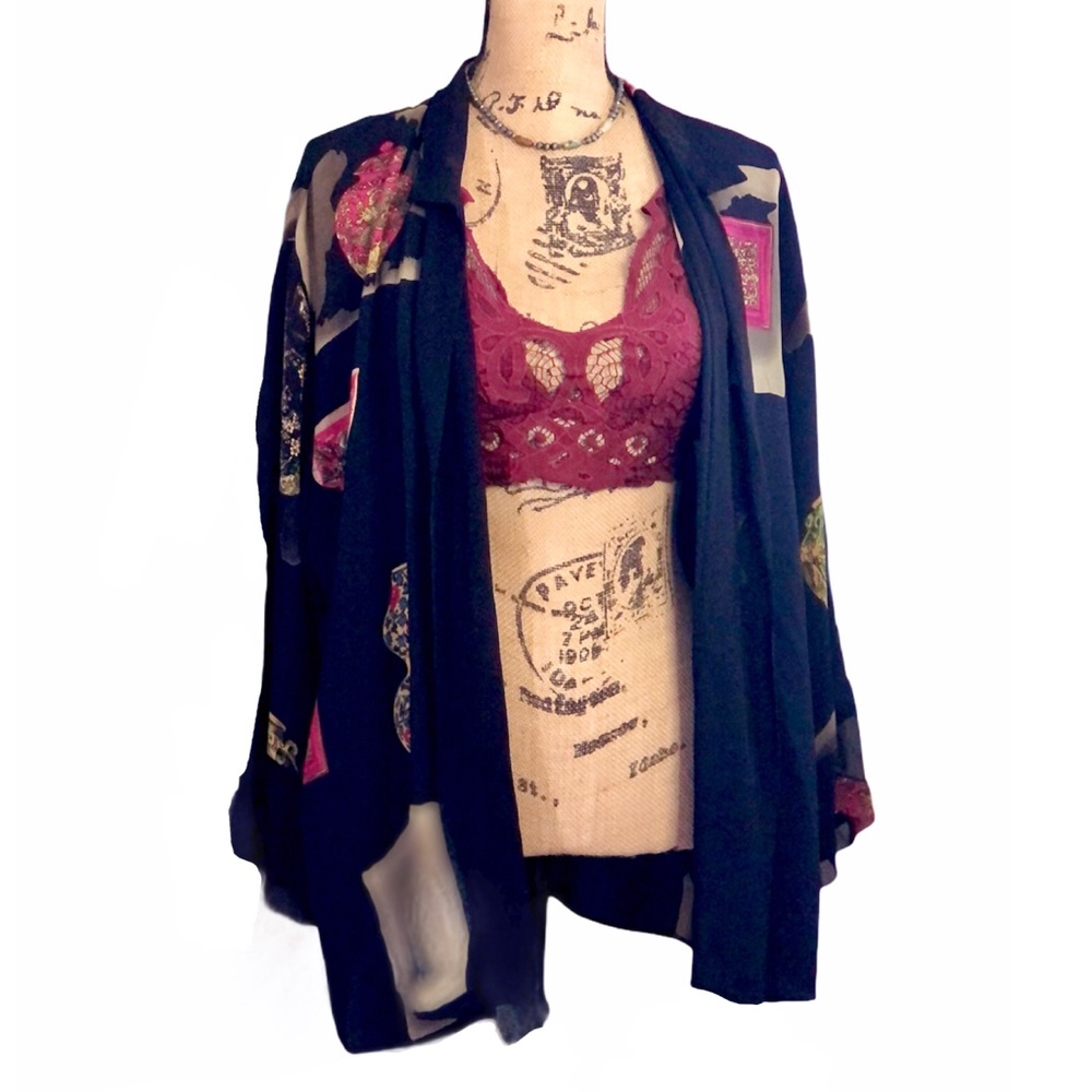 Harari vintage 100% silk kimono robe